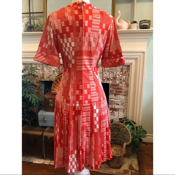 Vintage red dress - Picture 2 of 4